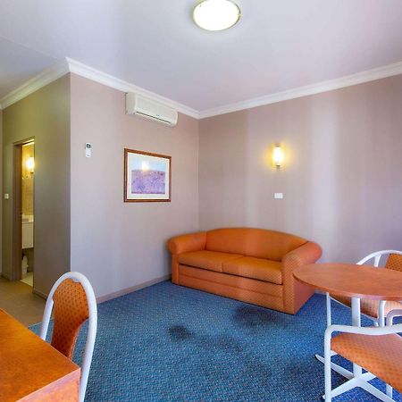 Quality Inn Penrith Sydney מראה חיצוני תמונה